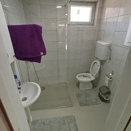 Apartament Marina I Sobe Luka *