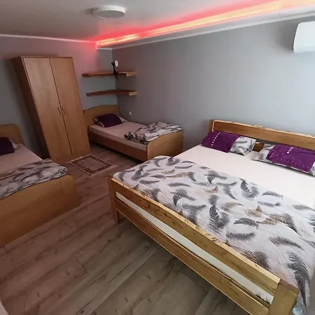 Marina I Sobe Luka Apartament