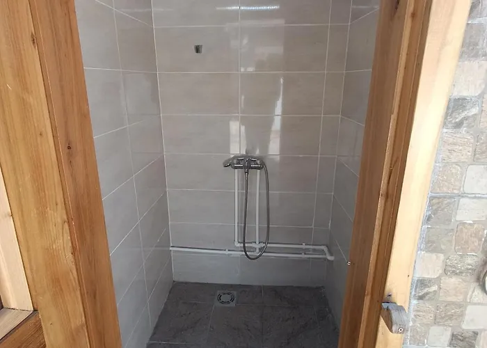 Marina I Sobe Luka *