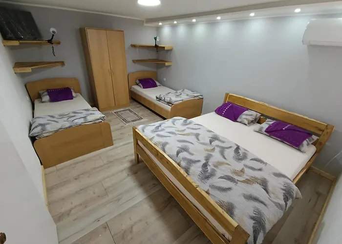 Marina I Sobe Luka * Bukorovac